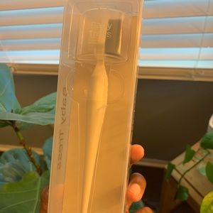 Baby Tress Edge Styler